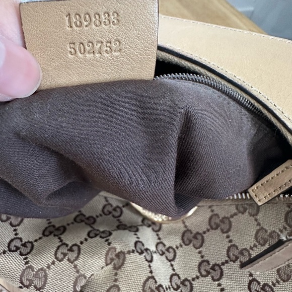 Gucci Beige GG Canvas Gold D Ring Hobo - Picture 8 of 11